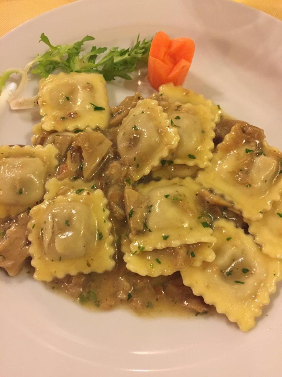 La Locanda Di San Francesco Hotel Viggianello Buitenkant foto